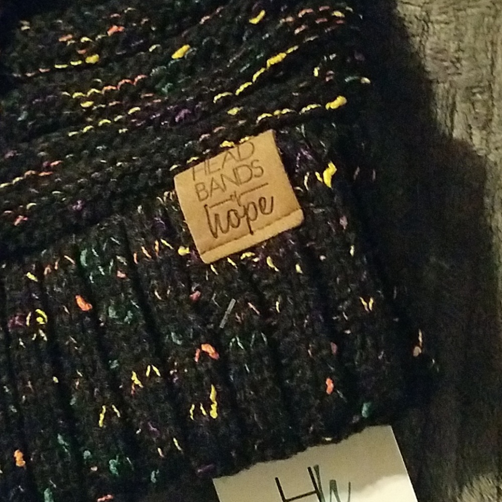 Beanie - Picture 2 of 4